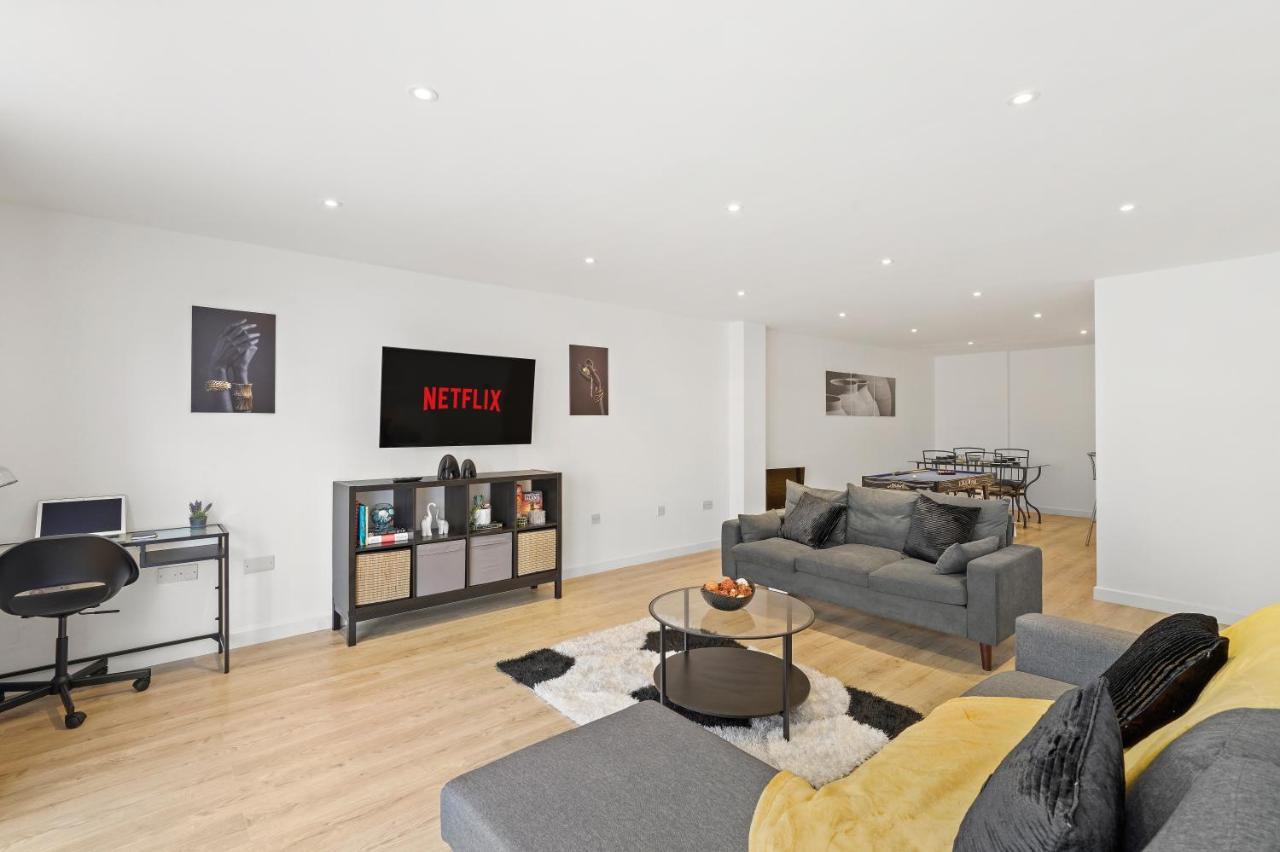 Casa Mansa - Serviced Apartment, Londra Esterno foto